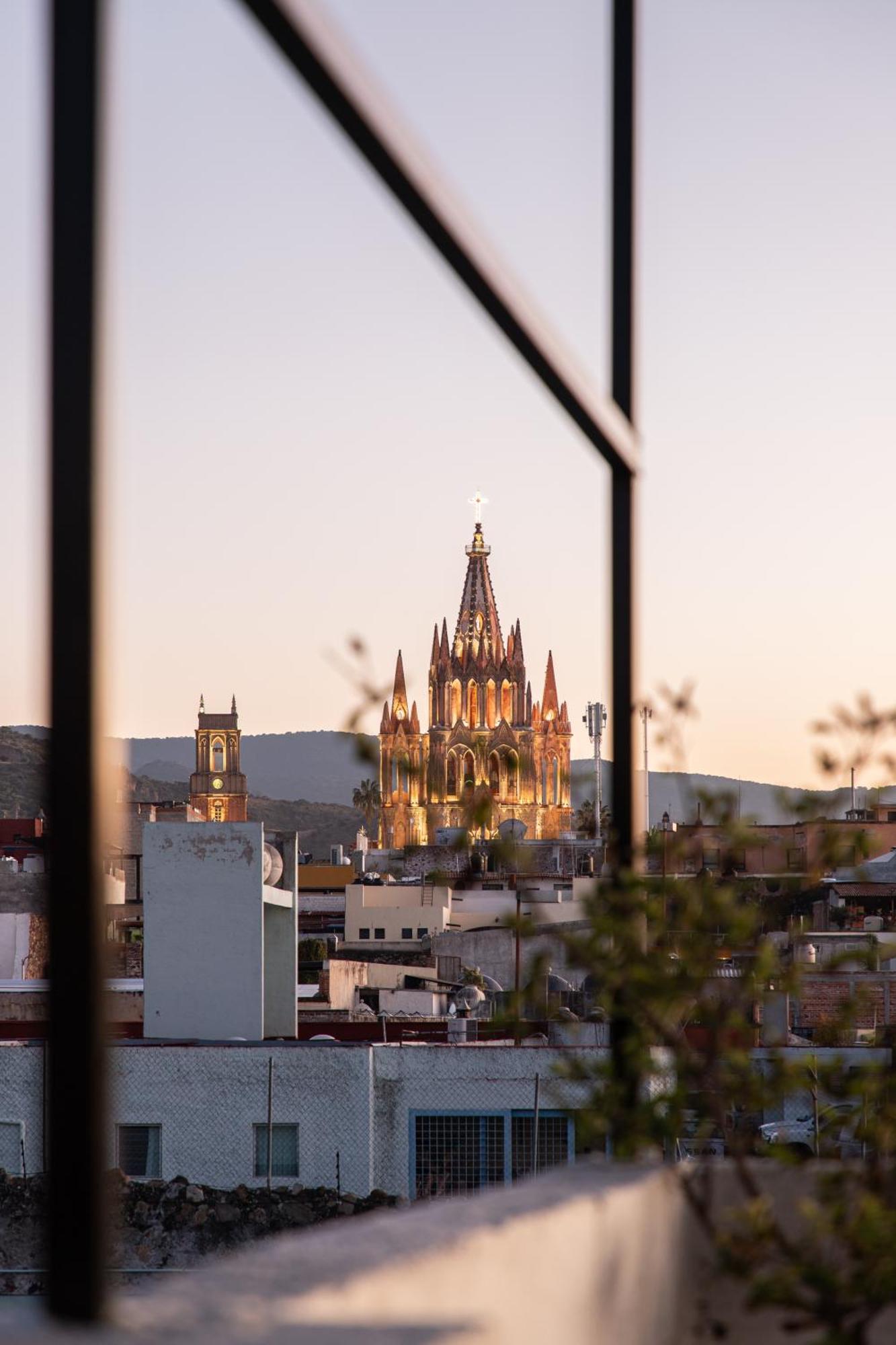 Holt Del Pueblito * San Miguel de Allende